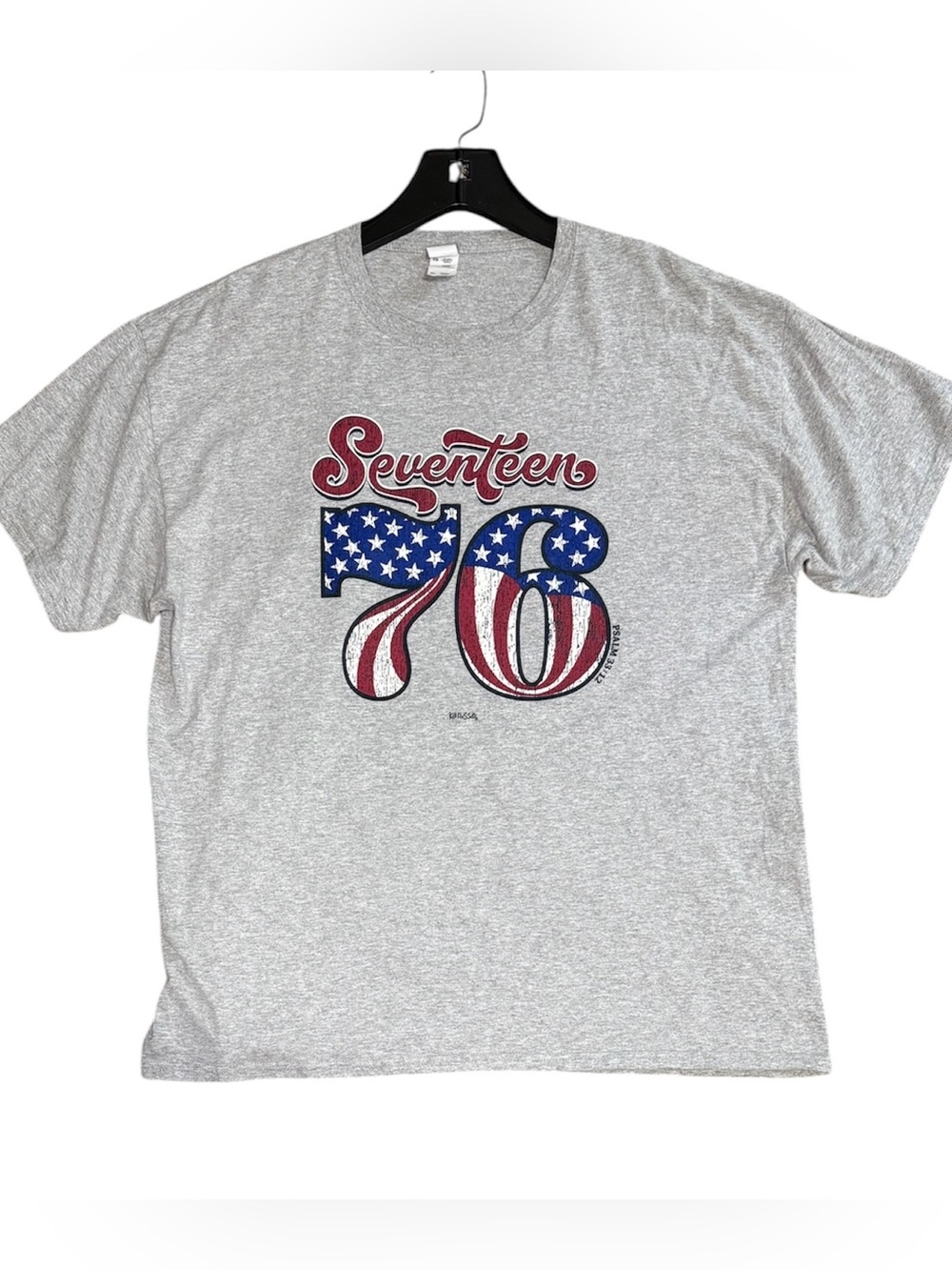 1776 United Heather Grey "Seventeen 76" America Graphic T-Shirt XL